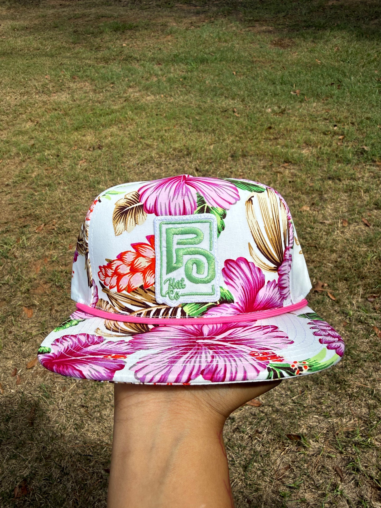 Lei’d Back
